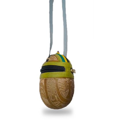 Vertical Coconut Purse